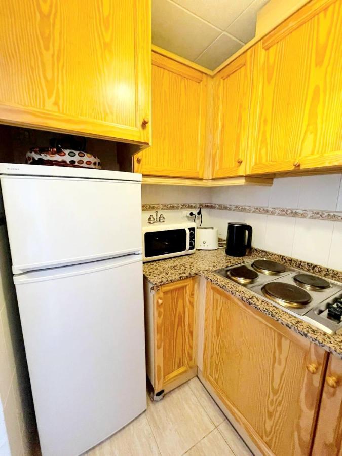 Luminous T2 A La Playa Bydivas! Pool, & Parking Apartment