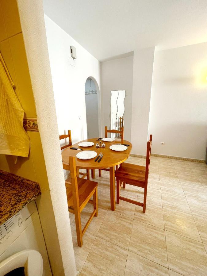 Apartment Luminous T2 A La Playa Bydivas! Pool, & Parking Torrevieja