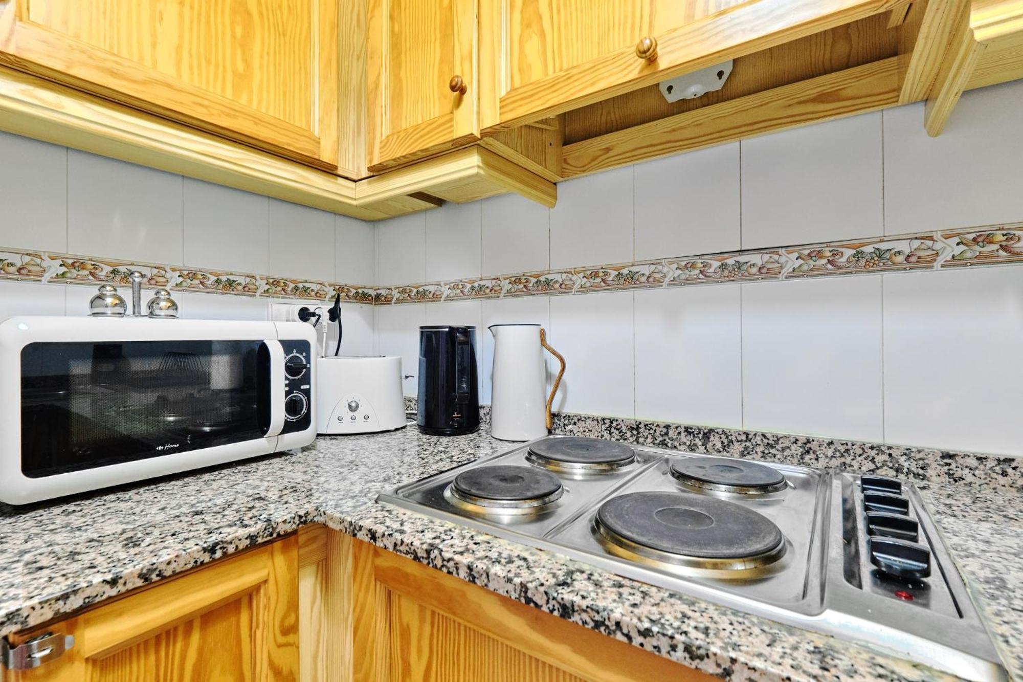 Apartment Luminous T2 A La Playa Bydivas! Pool, & Parking Torrevieja