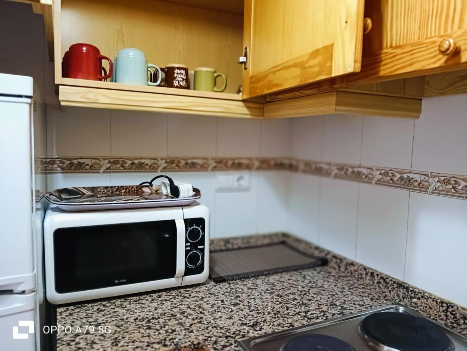 Luminous T2 A La Playa Bydivas! Pool, & Parking Apartment *